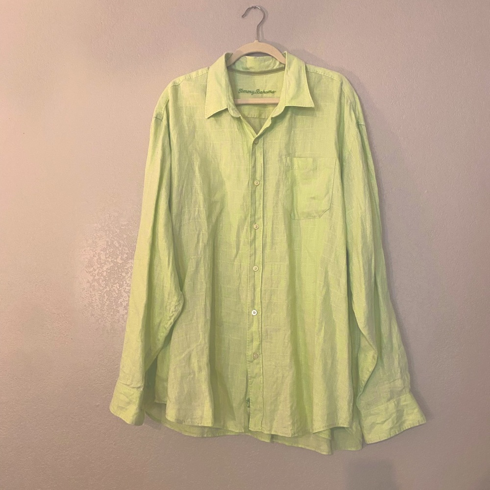 🔴SOLD🔴 Tommy Bahama • linen button down